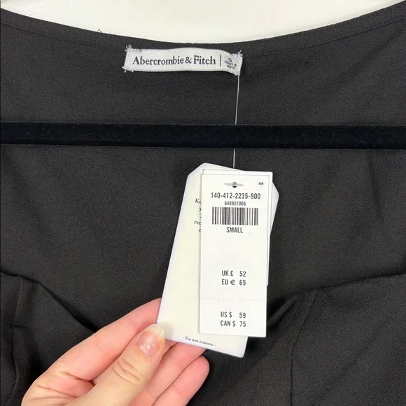 Abercrombie Long Sleeve Crop Top Sweetheart Neckline Black Women’s Size Small - Picture 4 of 7